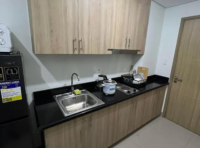Shore 2 Residences @ Mall Of Aparthotel 3*