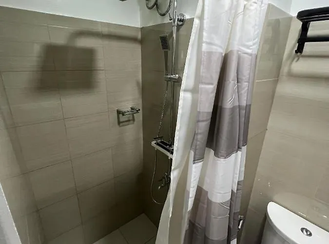 Shore 2 Residences @ Mall Of Aparthotel 3*